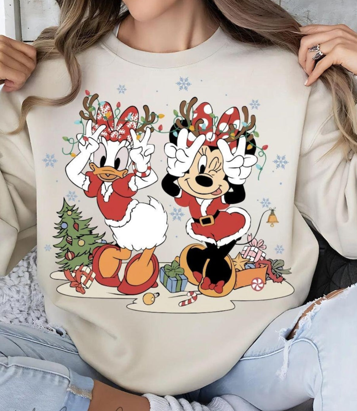 Minnie and Daisy crewneck